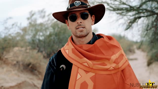 Sex with a Cowboy at the Ranch: A Passionate Encounter with a Hot Girlfriend in the Wild West