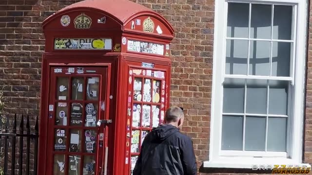 Любимая девушка и жёсткий секс: как не утонуть в сперме и остаться в живых