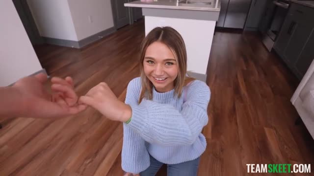 Student Pays Rent with a Blowjob — Russian Porn with Voiceover