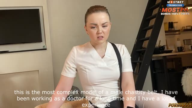 Горячая врач освободила мужа из клетки целомудрия и занялась с ним сексом