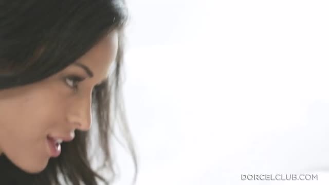 Brunette in Ecstasy: Merciless Hard Sex in Every Hole