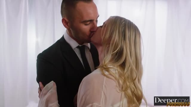 Passionate First Date: Guy Fully Possesses a Stunning Blonde